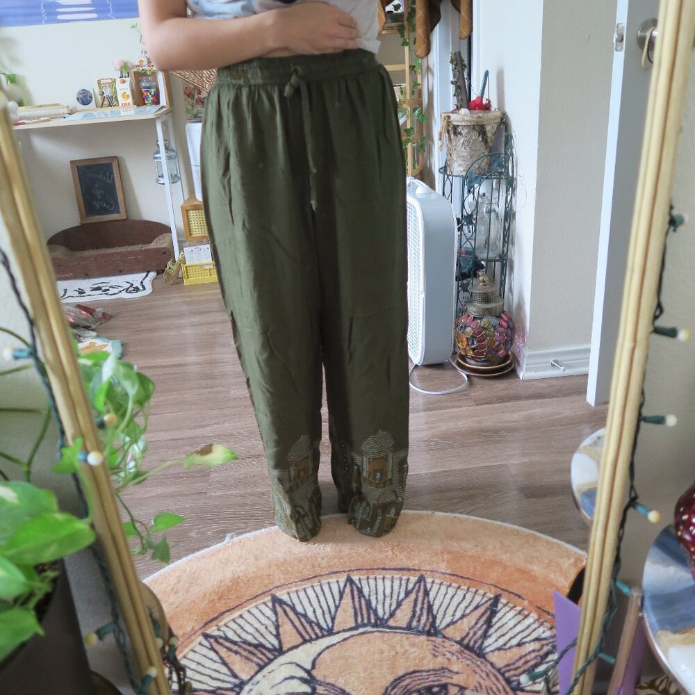 AF Flowy Pants - Picture 5 of 6